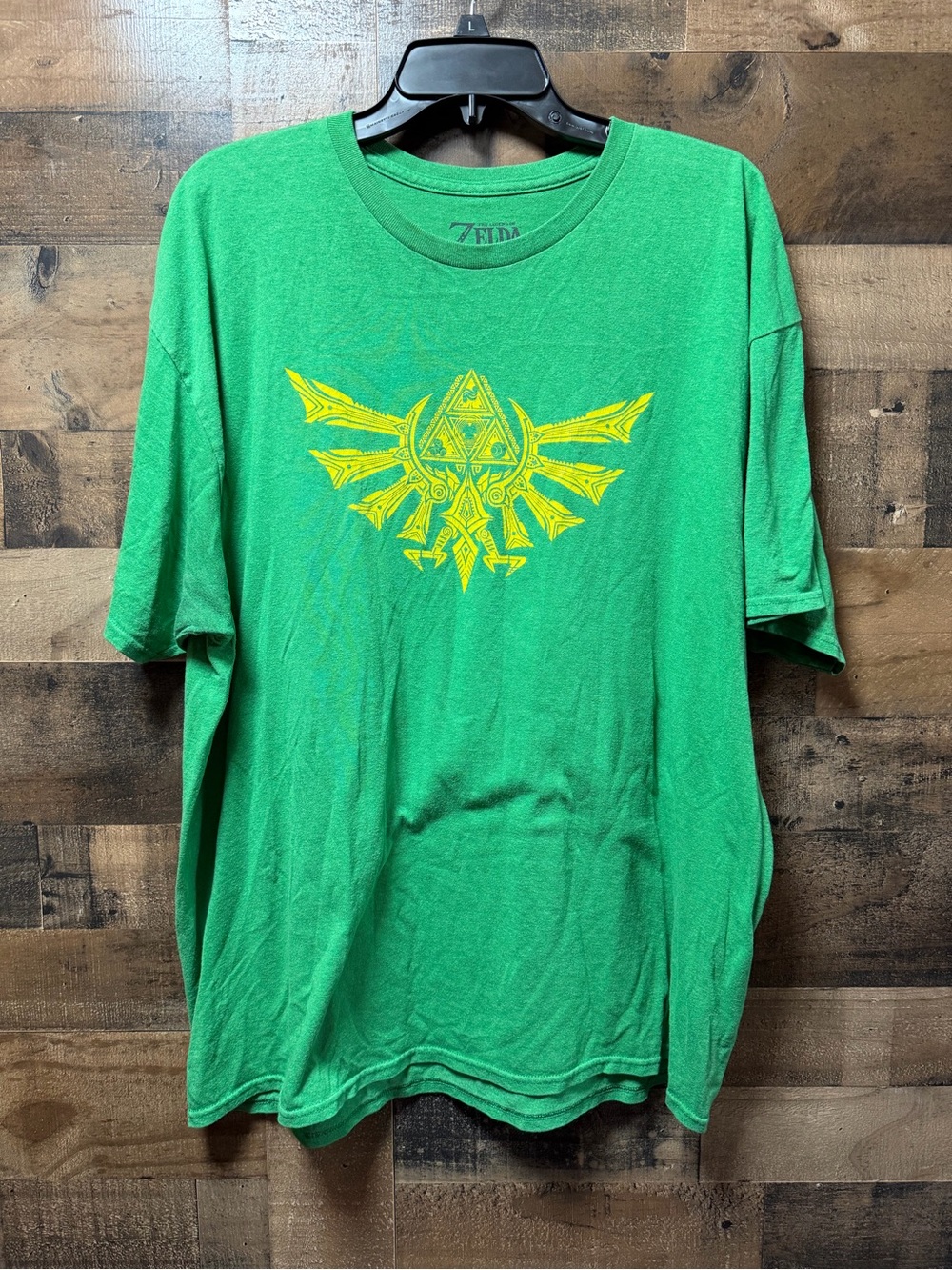 Legend of Zelda Triforce Hylian Crest T-Shirt Men’s 2XL Green Nintendo Graphic